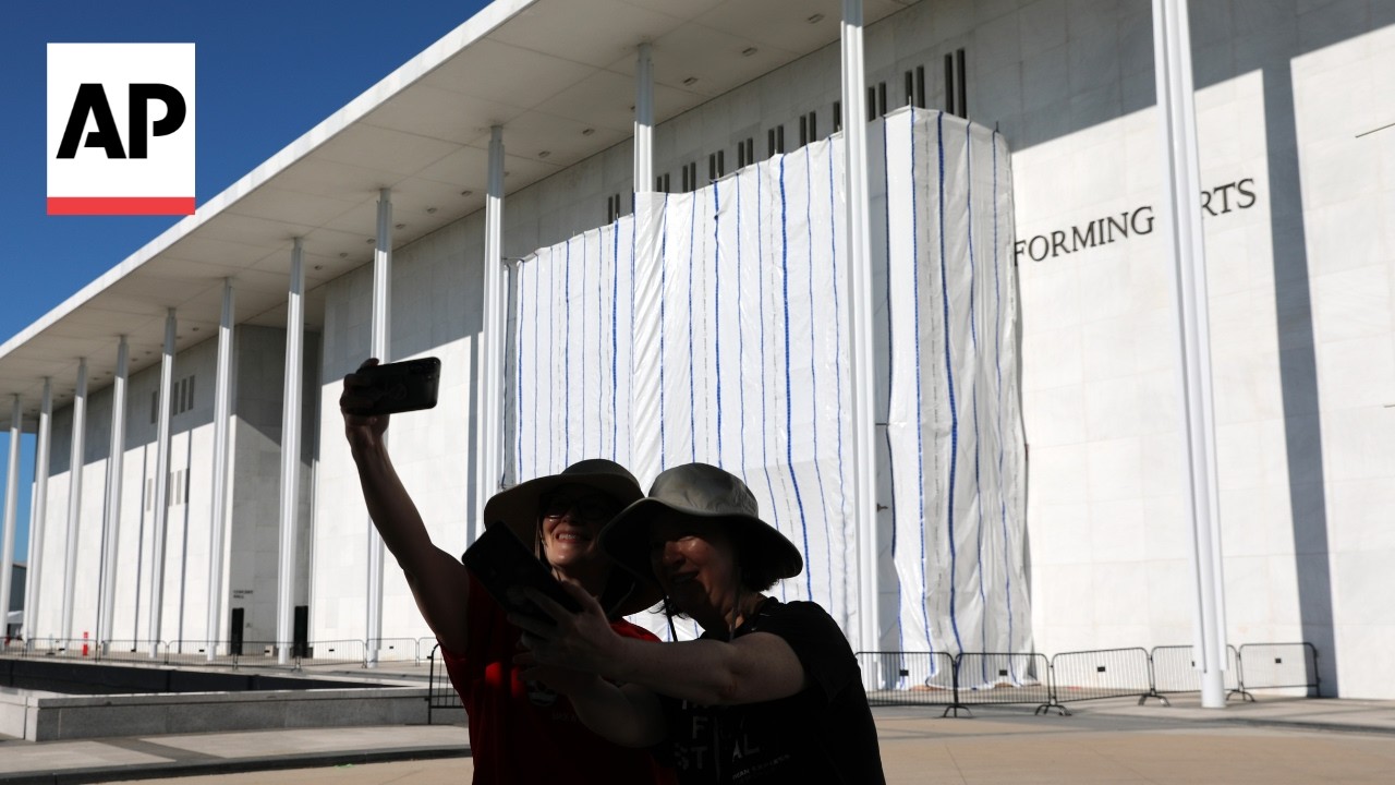 Workers remove Trump’s name from the Kennedy Center after covering signage Workers remove Trump’s name from the Kennedy Center after covering signage