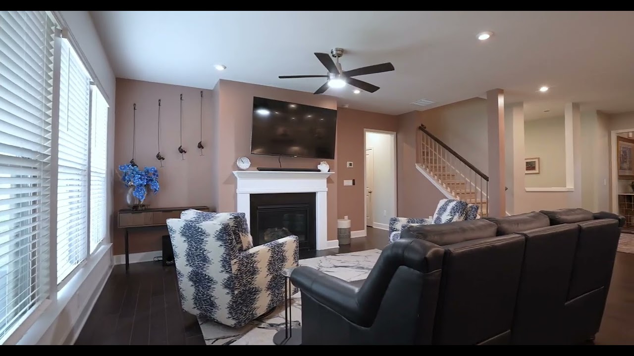 911 Gambino Trace, Peachtree City, GA 30269