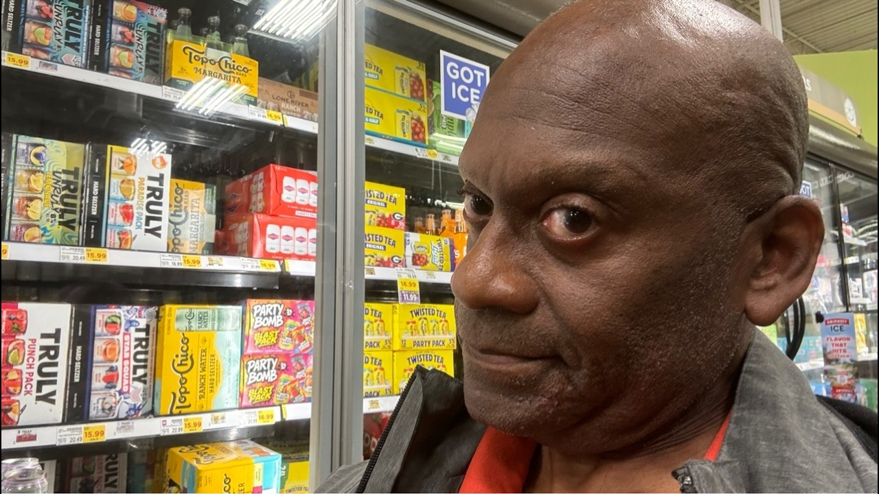 Oakland Police Arrest Woman For Selling Without A Permit? Economic Crimes Show Oakland’s Problem Oakland Police Arrest Woman For Selling Without A Permit? Economic Crimes Show Oakland’s Problem